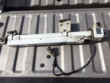 Load image into Gallery viewer, 1390T100-7 flap actuator Westwind (as removed)